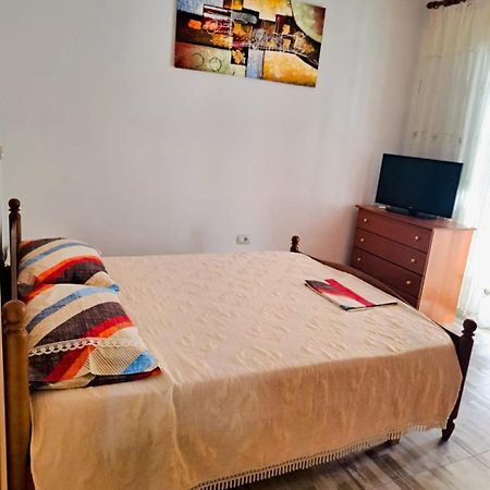 Appartamento Avocado Balcony Sarandë Esterno foto